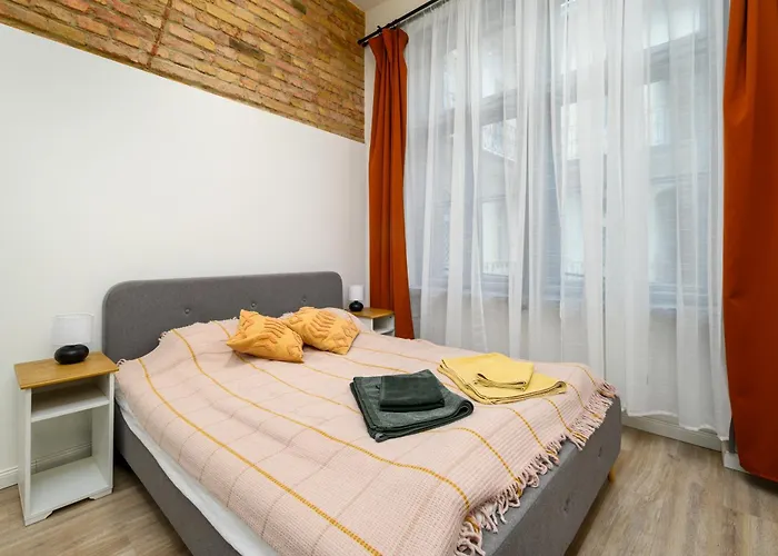 Downtown 2 Minutes From Opera House * Budapesta